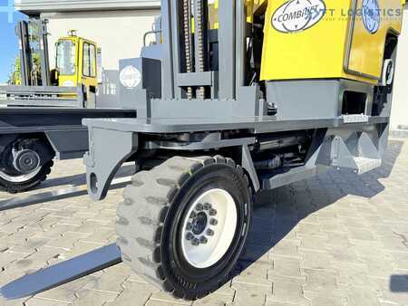 Vierweg zijlader 2017  Combilift FOUR-WAY MULTIDIRECTIONAL FORKLIFT C5000 / GAS / TRIPLEX 6000MM / ONLY 4263 HOURS / FORK POSITIONER / EXCELLENT CONDITION / Wide range of four-way and sideloader forklifts available (19)
