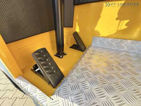 Vierweg zijlader 2017  Combilift FOUR-WAY MULTIDIRECTIONAL FORKLIFT C5000 / GAS / TRIPLEX 6000MM / ONLY 4263 HOURS / FORK POSITIONER / EXCELLENT CONDITION / Wide range of four-way and sideloader forklifts available (27)