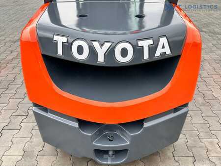 Chariots élévateurs diesel 2015  Toyota 52-8FDJF35 / DIESEL / 2016 / ONLY 2,096 HOURS / DUPLEX MAST / LIKE NEW (5)