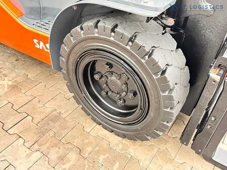 Chariots élévateurs diesel 2015  Toyota 52-8FDJF35 / DIESEL / 2016 / ONLY 2,096 HOURS / DUPLEX MAST / LIKE NEW (8)