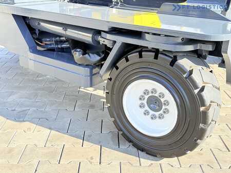 Empilhador Quatro caminhos 2018  Combilift Combilift C5000XL / GAS / TRIPLEX 6000MM / FREE LIFT / FORK POSITIONER / HEATING / EXTENDABLE FORKS 1200/2000MM / FULL HEATED CABIN / EXCELLENT CONDITION / A wide range of four-way and sideloaders tai (32)