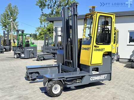 Čtyřcestný vysokozdvižný vozík 2019  Combilift Four-Way Multi-Directional Forklift C4000 / Diesel / Duplex 4100 mm / Only 2,888 Operating Hours / Fork Positioner / Fully Enclosed Cabin with Heating / Excellent Condition. Wide range of four-way (3)