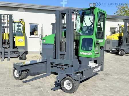 Čtyřcestný vysokozdvižný vozík 2020  Combilift Combilift Four-Way Multi-Directional Forklift C4500 / Diesel / Triplex 4900 mm / Only 4854 Operating Hours / Fork Positioner / Fully Enclosed Cabin with Heating / Excellent Condition. (1)