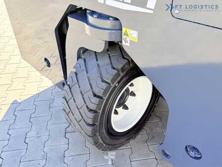 Čtyřcestný vysokozdvižný vozík 2020  Combilift Combilift Four-Way Multi-Directional Forklift C4500 / Diesel / Triplex 4900 mm / Only 4854 Operating Hours / Fork Positioner / Fully Enclosed Cabin with Heating / Excellent Condition. (10)