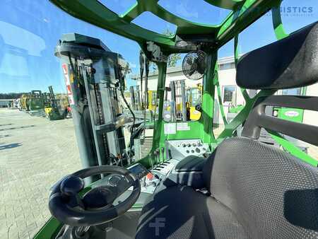 Čtyřcestný vysokozdvižný vozík 2020  Combilift Combilift Four-Way Multi-Directional Forklift C4500 / Diesel / Triplex 4900 mm / Only 4854 Operating Hours / Fork Positioner / Fully Enclosed Cabin with Heating / Excellent Condition. (22)