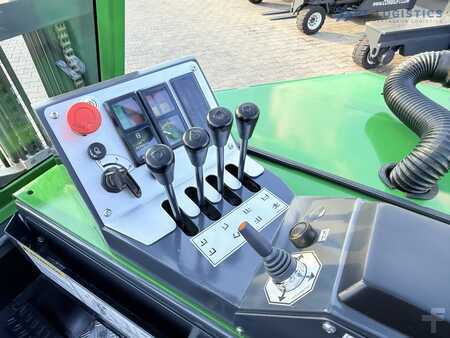 4-Tie Trukki 2014  Combilift Combilift C2500CB / TRIPLEX / 5500 MM / FULL FREE LIFT / DIESEL / ONLY 3768 HOURS / FORK POSITIONER / SIDE SHIFT / NEW TYRES / LIKE NEW / Wide range of multi-directional and side-loading forklifts, ta (11)