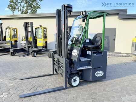 4-Tie Trukki 2014  Combilift Combilift C2500CB / TRIPLEX / 5500 MM / FULL FREE LIFT / DIESEL / ONLY 3768 HOURS / FORK POSITIONER / SIDE SHIFT / NEW TYRES / LIKE NEW / Wide range of multi-directional and side-loading forklifts, ta (2)
