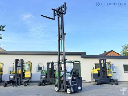 4-Tie Trukki 2014  Combilift Combilift C2500CB / TRIPLEX / 5500 MM / FULL FREE LIFT / DIESEL / ONLY 3768 HOURS / FORK POSITIONER / SIDE SHIFT / NEW TYRES / LIKE NEW / Wide range of multi-directional and side-loading forklifts, ta (24)