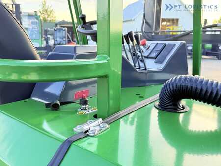 4-Tie Trukki 2014  Combilift Combilift C2500CB / TRIPLEX / 5500 MM / FULL FREE LIFT / DIESEL / ONLY 3768 HOURS / FORK POSITIONER / SIDE SHIFT / NEW TYRES / LIKE NEW / Wide range of multi-directional and side-loading forklifts, ta (30)