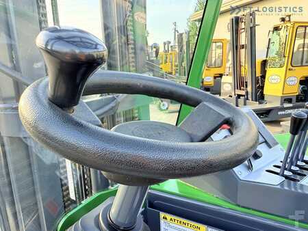 4-Tie Trukki 2014  Combilift Combilift C2500CB / TRIPLEX / 5500 MM / FULL FREE LIFT / DIESEL / ONLY 3768 HOURS / FORK POSITIONER / SIDE SHIFT / NEW TYRES / LIKE NEW / Wide range of multi-directional and side-loading forklifts, ta (33)