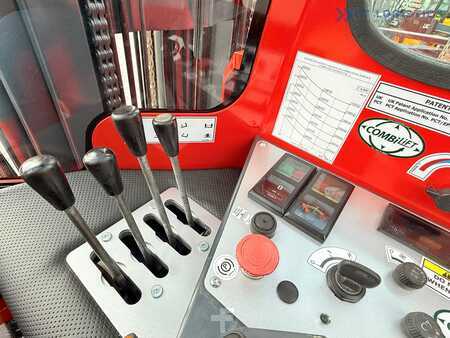 Čtyřcestný vysokozdvižný vozík 2017  Combilift COMBILIFT C4000 – TRIPLEX 9300 mm – Year 2017 – GAS – FREE LIFT – FORK SIDE SHIFT – CONDITION 5/5 (12)