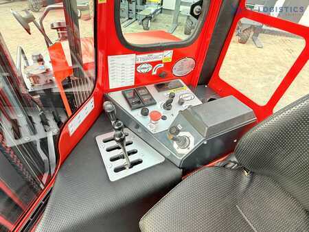 Čtyřcestný vysokozdvižný vozík 2017  Combilift COMBILIFT C4000 – TRIPLEX 9300 mm – Year 2017 – GAS – FREE LIFT – FORK SIDE SHIFT – CONDITION 5/5 (13)