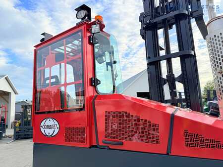 Čtyřcestný vysokozdvižný vozík 2017  Combilift COMBILIFT C4000 – TRIPLEX 9300 mm – Year 2017 – GAS – FREE LIFT – FORK SIDE SHIFT – CONDITION 5/5 (30)