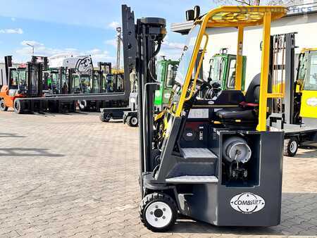 Wózki 4-kierunkowe 2014  Combilift C3000CB / GAS / TRIPLEX / 4900MM / FREE LIFT / FORK POSITIONER / SIC3000CB / GAS / TRIPLEX / 4900MM / FREE LIFT / FORK POSITIONER / SIDE SHIFT / LIKE NEWDE SHIFT / LIKE NEW (14)