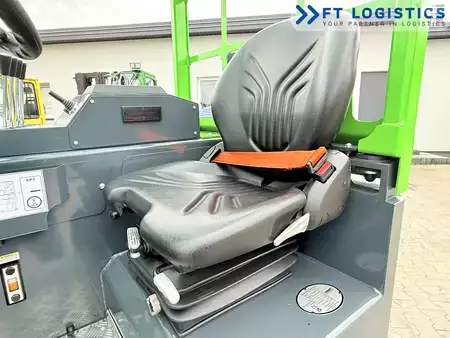 Čtyřcestný vysokozdvižný vozík 2026  Combilift CB4000 | GAS | TRIPLEX 6450 | FORK POSITIONER | SIDE SHIFT | NEW ONE (12)