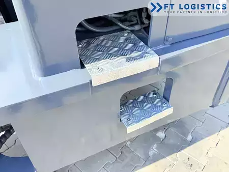 Čtyřcestný vysokozdvižný vozík 2019  Combilift C6000 | DIESEL | DUPLEX 4760 MM | FORK POSITIONER | FULL FREE LIFT | NEW TYRES | FULLY SERVICED | EXCELLENT CONDITION (9)