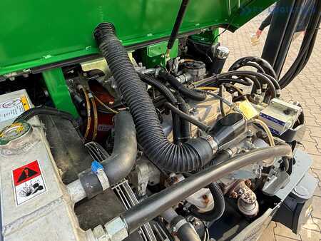 Čtyřcestný vysokozdvižný vozík 2017  Combilift C3000CB / LPG / TRIPLEX – 6500MM / FREE LIFT / FORK POSITIONER / SIDE SHIFT / EXCELLENT CONDITION (25)