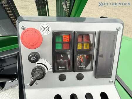 Čtyřcestný vysokozdvižný vozík 2017  Combilift CB3000 / DIESEL / TRIPLEX 4900MM / FREE LIFT / SIDESHIFT / FORK POSITIONER / 1500MM FORKS / LIKE NEW (17)