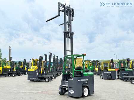 Čtyřcestný vysokozdvižný vozík 2017  Combilift CB3000 / DIESEL / TRIPLEX 4900MM / FREE LIFT / SIDESHIFT / FORK POSITIONER / 1500MM FORKS / LIKE NEW (37)