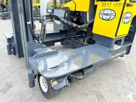 Four-way trucks 2012  Combilift C5000 / TRIPLEX 7500MM / WIDE FORK POSITIONER / FREE LIFT / NEW TYRES / HEATED CABIN (25)