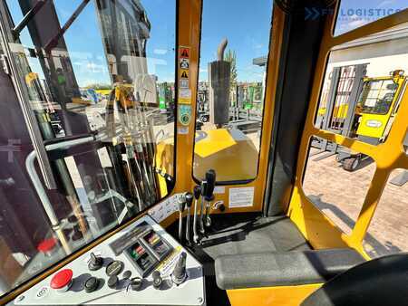 Négyutas targonca 2015  Combilift C9000 / GAS / DUPLEX / 4700MM / FREE LIFT / POSITIONER / FORK SIDE SHIFT / EXCELLENT CONDITION (19)