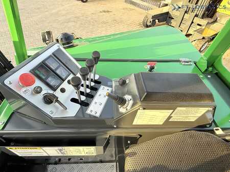 Vierweg zijlader 2017  Combilift FOUR-WAY / MULTI-DIRECTIONAL FORKLIFT – CB4000 / GAS / TRIPLEX 5200MM / FULL FREE LIFT / FORK POSITIONER / SIDESHIFT / EXCELLENT CONDITION / A wide range of four-way and side loaders (15)