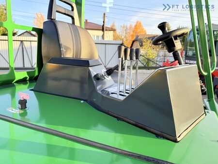 Vierweg zijlader 2017  Combilift FOUR-WAY / MULTI-DIRECTIONAL FORKLIFT – CB4000 / GAS / TRIPLEX 5200MM / FULL FREE LIFT / FORK POSITIONER / SIDESHIFT / EXCELLENT CONDITION / A wide range of four-way and side loaders (40)