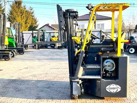 Combilift C3000CB / LPG / TRIPLEX - 4900MM / LPG / FREE LIFT / POSITIONER / FORK SIDE SHIFT / ONLY 7454 MTH / LIKE NEW