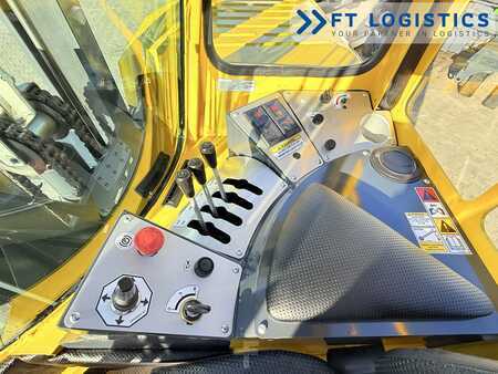 Wózki 4-kierunkowe 2011  Combilift C3000XL / DUPLEX / FREE-LIFT / FORK-POSITIONER / FULL-CABIN (10)