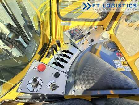 Wózki 4-kierunkowe 2011  Combilift C3000XL / DUPLEX / SPREADER-BEAM / FREE-LIFT / FORK-POSITIONER / FULL-CABIN (33)