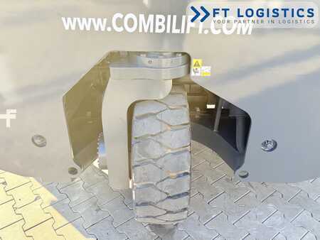 Wózki 4-kierunkowe 2011  Combilift C3000XL / DUPLEX / SPREADER-BEAM / FREE-LIFT / FORK-POSITIONER / FULL-CABIN (7)