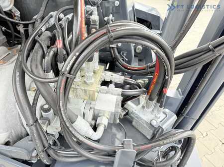 Vierweg zijlader 2019  Combilift FOUR-WAY MULTIDIRECTIONAL FORKLIFT / CB4000 / LPG / TRIPLEX MAST 5200 MM / FULL FREE LIFT / FORK POSITIONER / SIDE SHIFT / EXCELLENT CONDITION (33)