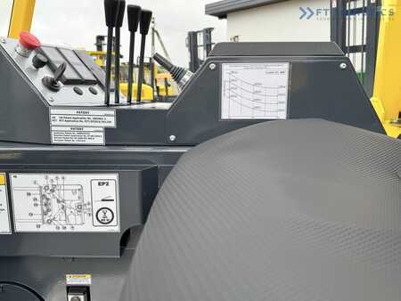 Vierweg zijlader 2019  Combilift FOUR-WAY MULTIDIRECTIONAL FORKLIFT / CB4000 / LPG / TRIPLEX MAST 5200 MM / FULL FREE LIFT / FORK POSITIONER / SIDE SHIFT / EXCELLENT CONDITION (35)