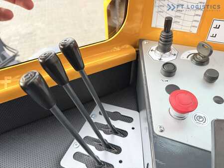 Čtyřcestný vysokozdvižný vozík 2004  Combilift FOUR-WAY MULTIDIRECTIONAL FORKLIFT / COMBILIFT C4000 / DIESEL / DUPLEX 4100MM / FORK POSITIONER / FULL HEATED CABIN / EXCELLENT CONDITION / Wide range of four-way and side loader (25)