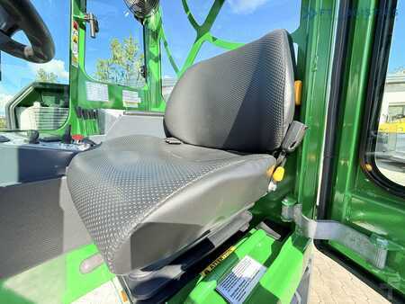 Empilhador Quatro caminhos 2020  Combilift FOUR-WAY / MULTI-DIRECTIONAL FORKLIFT C4500 / DIESEL / TRIPLEX 4900MM / ONLY 4160 WORKING HOURS / FORK POSITIONER / FULL CABIN WITH HEATING / EXCELLENT CONDITION  Wide range of four-way and side-loadi (13)