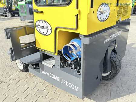 Čtyřcestný vysokozdvižný vozík 2018  Combilift FOUR-WAY / MULTI-DIRECTIONAL FORKLIFT / ONLY 491 HOURS / C2500 / GAS / DUPLEX 4600MM / SHORT – ONLY 1900MM / WIDTH 2700MM WITH FORK POSITIONER / HEATING / FULL HEATED CABIN / EXCELLENT CONDITION (10)