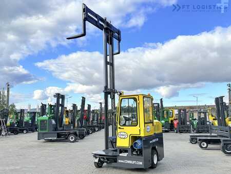 Čtyřcestný vysokozdvižný vozík 2018  Combilift FOUR-WAY / MULTI-DIRECTIONAL FORKLIFT / ONLY 491 HOURS / C2500 / GAS / DUPLEX 4600MM / SHORT – ONLY 1900MM / WIDTH 2700MM WITH FORK POSITIONER / HEATING / FULL HEATED CABIN / EXCELLENT CONDITION (25)