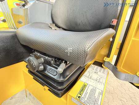 Čtyřcestný vysokozdvižný vozík 2018  Combilift FOUR-WAY / MULTI-DIRECTIONAL FORKLIFT / ONLY 491 HOURS / C2500 / GAS / DUPLEX 4600MM / SHORT – ONLY 1900MM / WIDTH 2700MM WITH FORK POSITIONER / HEATING / FULL HEATED CABIN / EXCELLENT CONDITION (40)