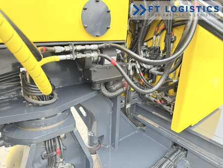 Wózki 4-kierunkowe 2019  Combilift C3000STE | TRIPLEX 6100 | WIDE FORK POSITIONER | FULL HEATING CABING | FREE LIFT | GUIDE ROLLERS | LIKE NEW (40)