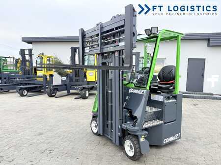 Négyutas targonca 2025  Combilift CB3000 | DIESEL | TRIPLEX 5500 | FORK POSITIONER | SIDE-SHIFT | FREE-LIFT (17)