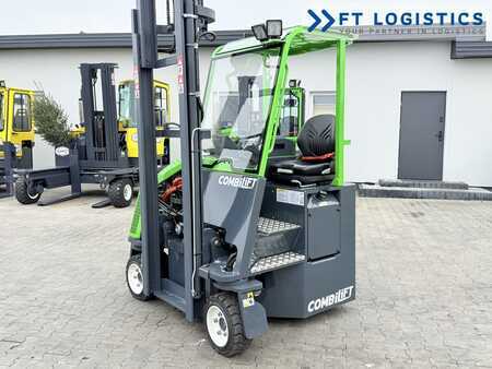 Négyutas targonca 2025  Combilift CB3000 | DIESEL | TRIPLEX 5500 | FORK POSITIONER | SIDE-SHIFT | FREE-LIFT (27)