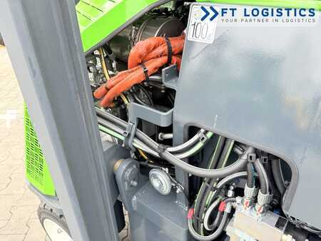 Négyutas targonca 2025  Combilift CB3000 | DIESEL | TRIPLEX 5500 | FORK POSITIONER | SIDE-SHIFT | FREE-LIFT (29)