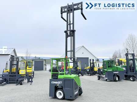Négyutas targonca 2025  Combilift CB3000 | DIESEL | TRIPLEX 5500 | FORK POSITIONER | SIDE-SHIFT | FREE-LIFT (31)