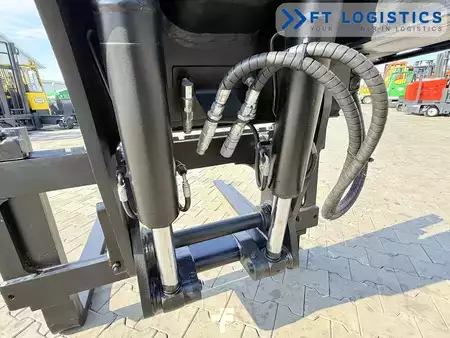 Teleskoplastare Rigid 2018  JCB JCB TELEHANDLER JCB TLT30D / CABIN / YEAR 2018 / SIDE SHIFT / NEW TYRES (22)