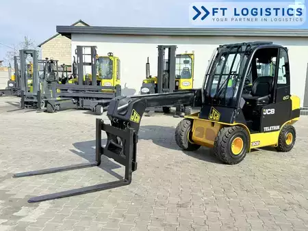 Teleskoplastare Rigid 2018  JCB JCB TELEHANDLER JCB TLT30D / CABIN / YEAR 2018 / SIDE SHIFT / NEW TYRES (24)