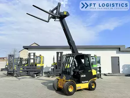 Teleskoplastare Rigid 2018  JCB JCB TELEHANDLER JCB TLT30D / CABIN / YEAR 2018 / SIDE SHIFT / NEW TYRES (27)