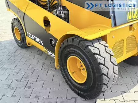 Teleskoplastare Rigid 2018  JCB JCB TELEHANDLER JCB TLT30D / CABIN / YEAR 2018 / SIDE SHIFT / NEW TYRES (30)