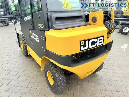 Teleskoplastare Rigid 2019  JCB TLT27D | FULL CABIN | SIDE-SHIFT | DIESEL (11)