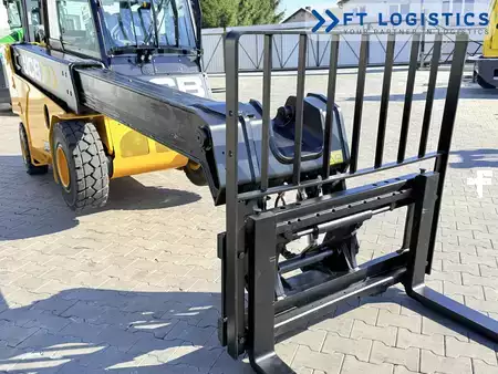 Teleskoplæsser (fast) 2022  JCB JCB TLT30D / SIDE-SHIFT / FULL CABIN / YEAR 2022 / BUCKET / NEW TYRES (13)