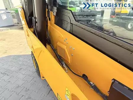 Teleskoplæsser (fast) 2022  JCB JCB TLT30D / SIDE-SHIFT / FULL CABIN / YEAR 2022 / BUCKET / NEW TYRES (27)
